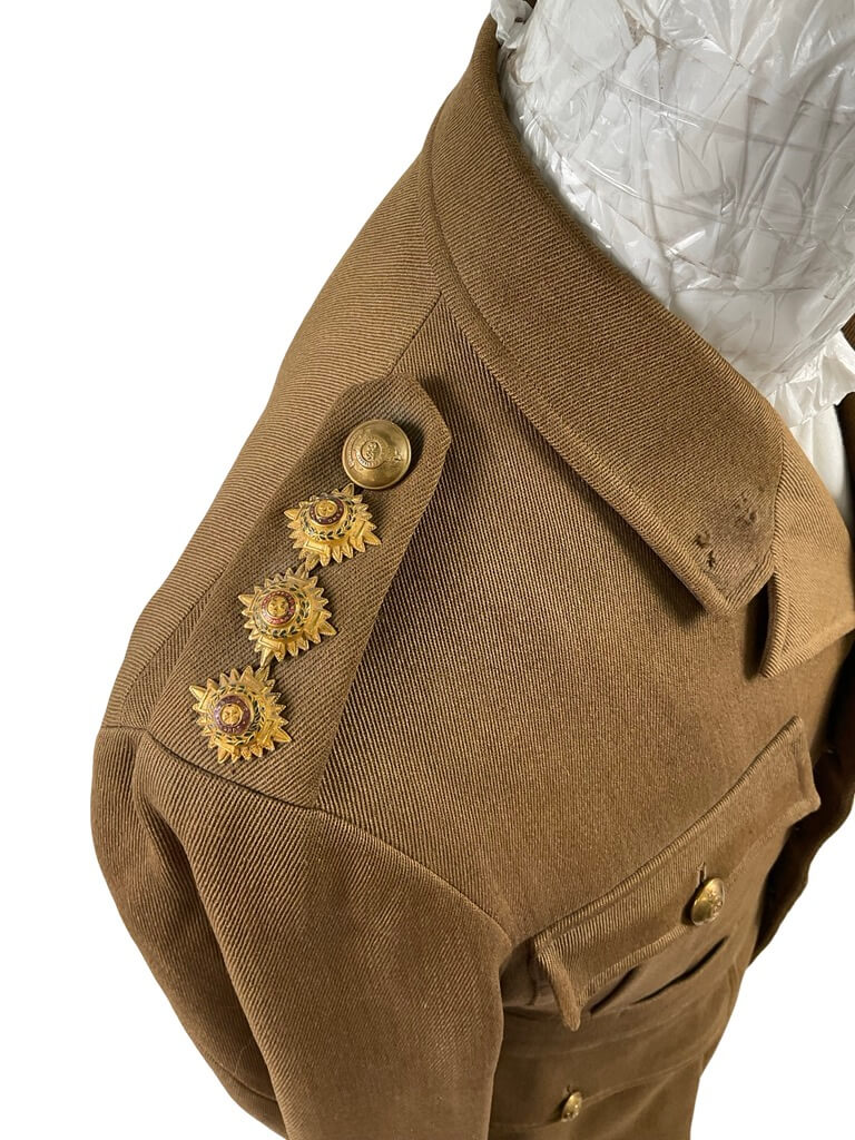 WW1 Canadian CEF 83rd Joliette Officer's Shoulder Rank Tunic WW1 Canadian CEF 83rd Joliette Officer's Shoulder Rank Tunic