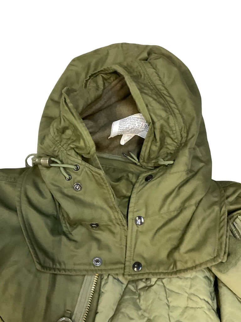 Canadian Forces OD Green Combat Parka Size 5 Canadian Forces OD Green Combat Parka Size 5