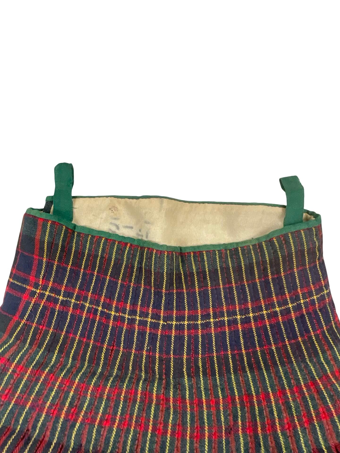 WW1 British BEF Cameron Highlanders Kilt Reissued World War 2 Waist 36" Drop 28" WW1 British BEF Cameron Highlanders Kilt Reissued World War 2 Waist 36" Drop 28"