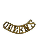 WW1 British BEF Queen's Regiment Shoulder Title Insignia Single