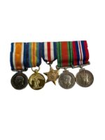 WW1 WW2 British Miniature Medal Group X 5