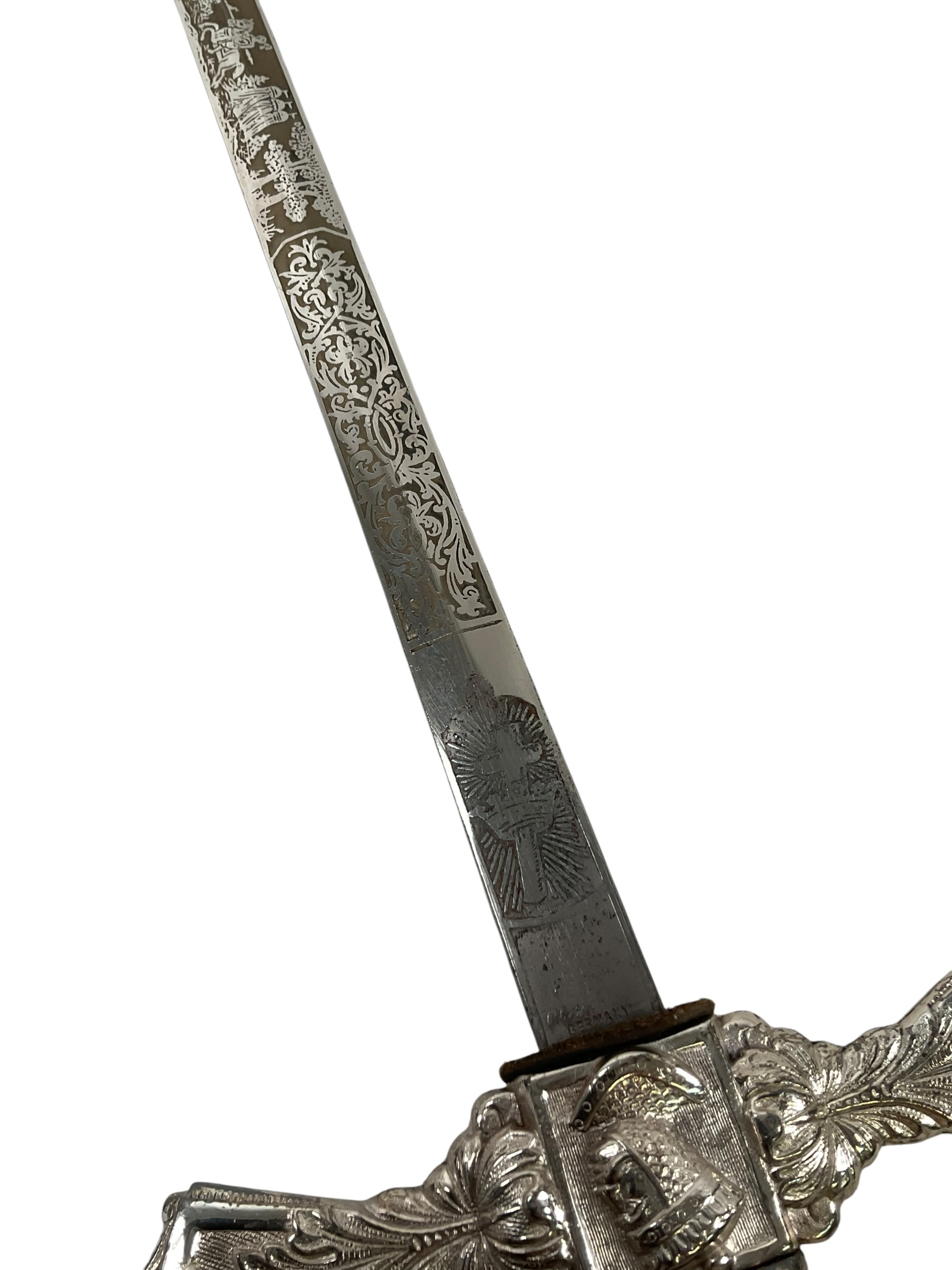 Masonic Knights Templar Sword With Scabbard Masonic Knights Templar Sword With Scabbard