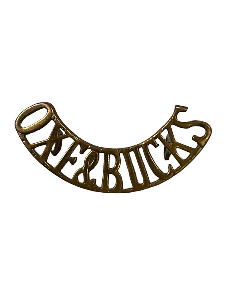 WW1 British BEF Oxfordshire and Buckinghamshire Light Infantry Shoulder Title Insignia Single WW1 British BEF Oxfordshire and Buckinghamshire Light Infantry Shoulder Title Insignia Single
