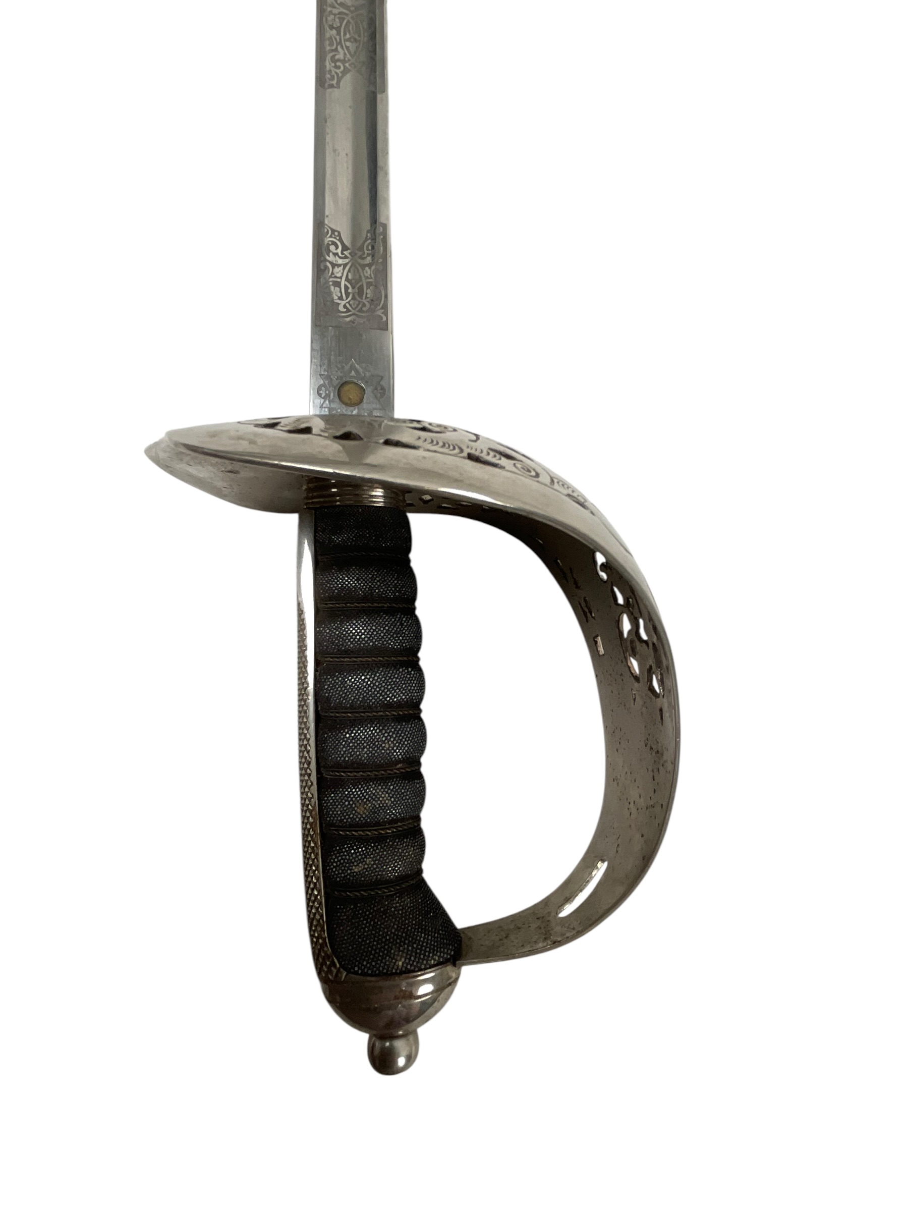 WW1 Canadian CEF Pattern 1897 Infantry Officer's Sword With Scabbard Distributor Scully WW1 Canadian CEF Pattern 1897 Infantry Officer's Sword With Scabbard Distributor Scully