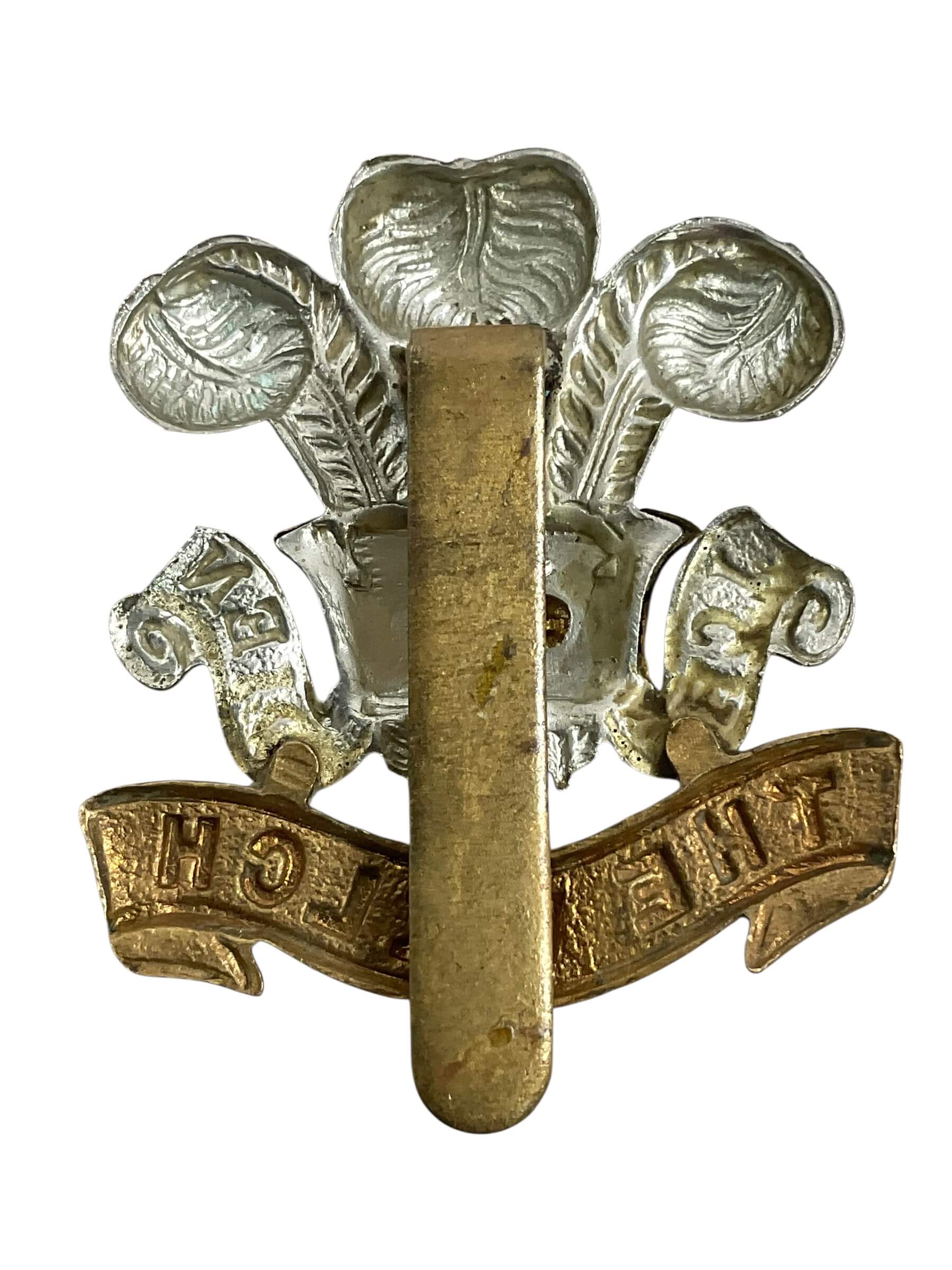 WW2 British The Welch Regiment Cap Badge WW2 British The Welch Regiment Cap Badge