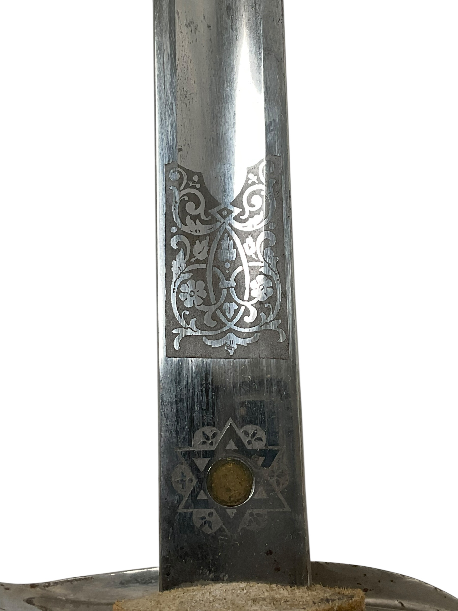 WW1 Canadian CEF Pattern 1897 Infantry Officer's Sword With Scabbard Distributor Scully WW1 Canadian CEF Pattern 1897 Infantry Officer's Sword With Scabbard Distributor Scully