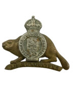WW2 Canadian R22E Vandoos Cap Badge