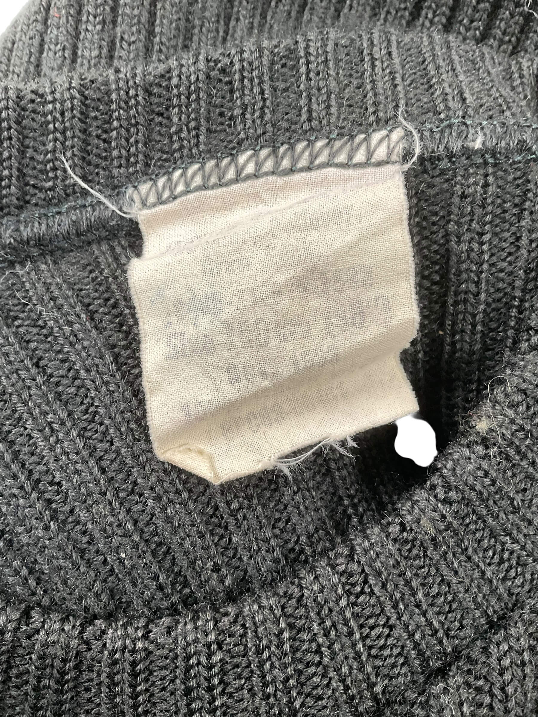 Canadian Forces Green Wool Sweater Size 40 Canadian Forces Green Wool Sweater Size 40