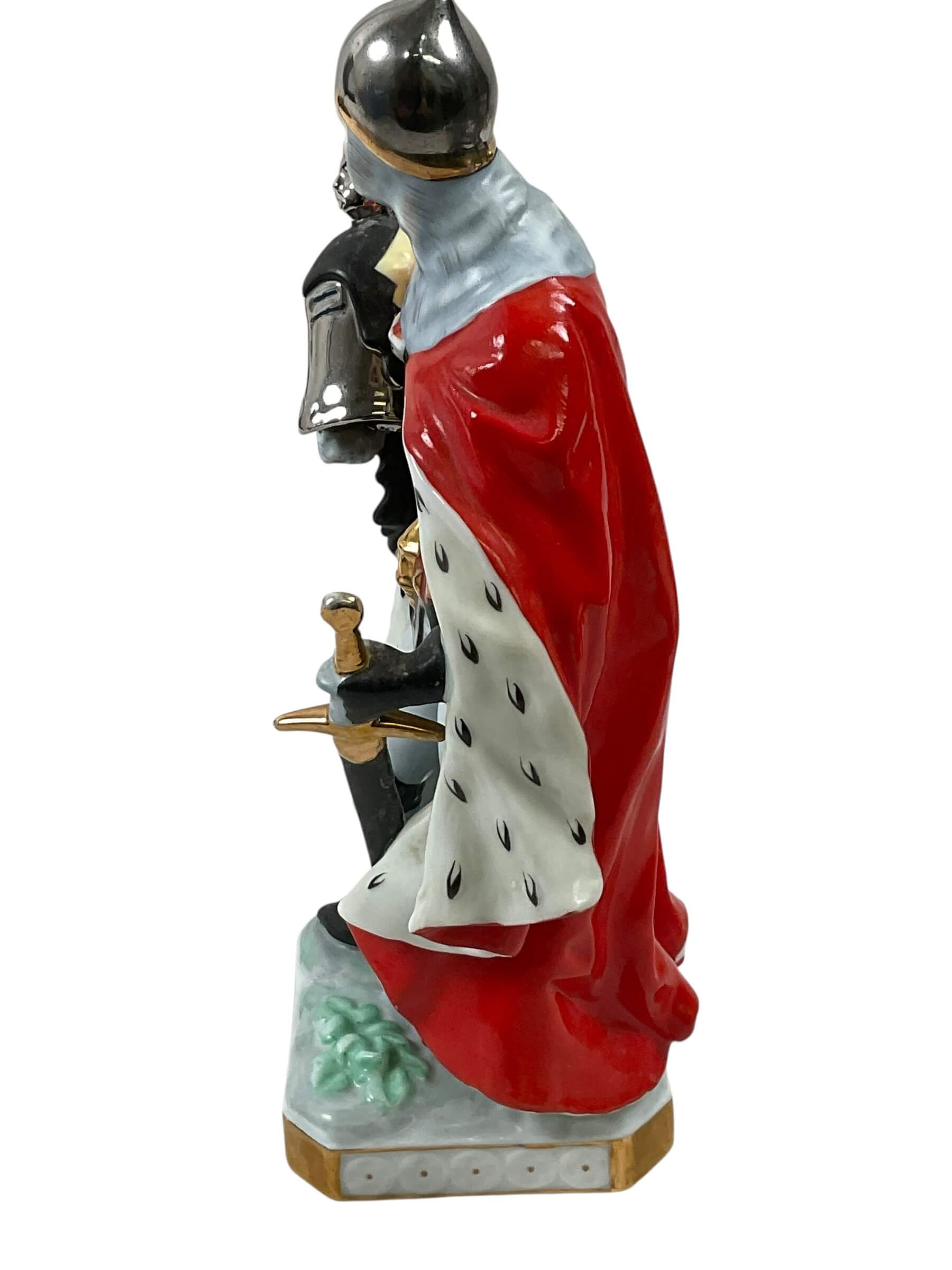 Sitzendorf Porcelain Voigt Knight 1890 10" Tall Sitzendorf Porcelain Voigt Knight 1890 10" Tall