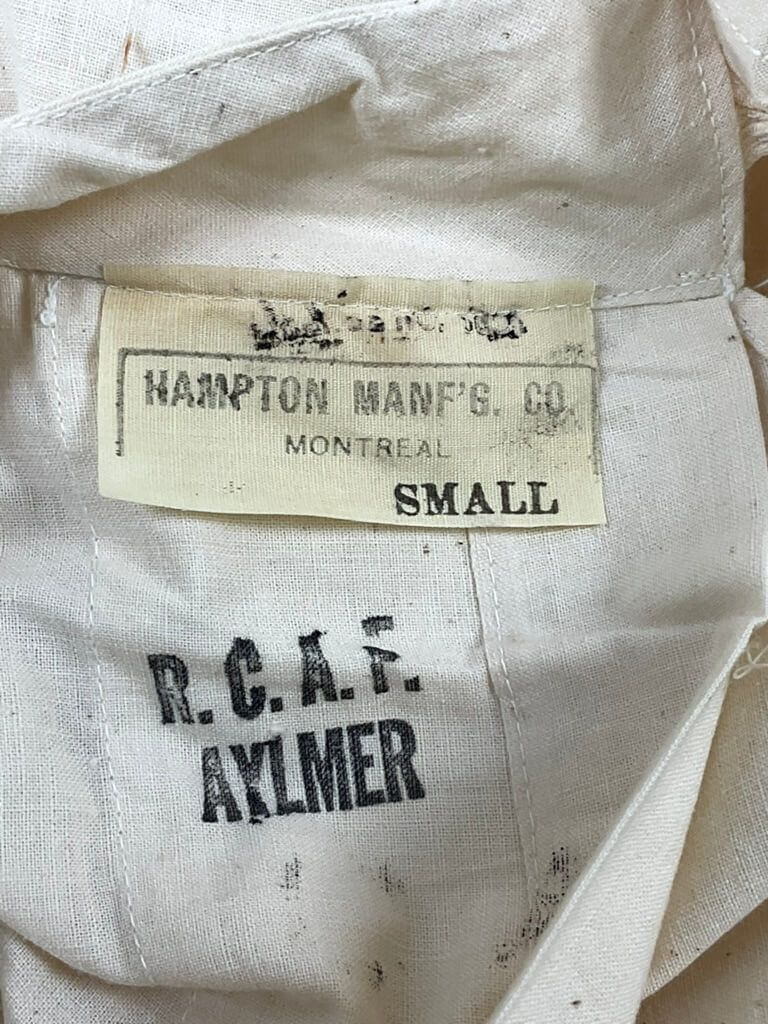 WW2 Canadian RCAF Aylmer Instructors Smock C Broad Arrowed Mint WW2 Canadian RCAF Aylmer Instructors Smock C Broad Arrowed Mint