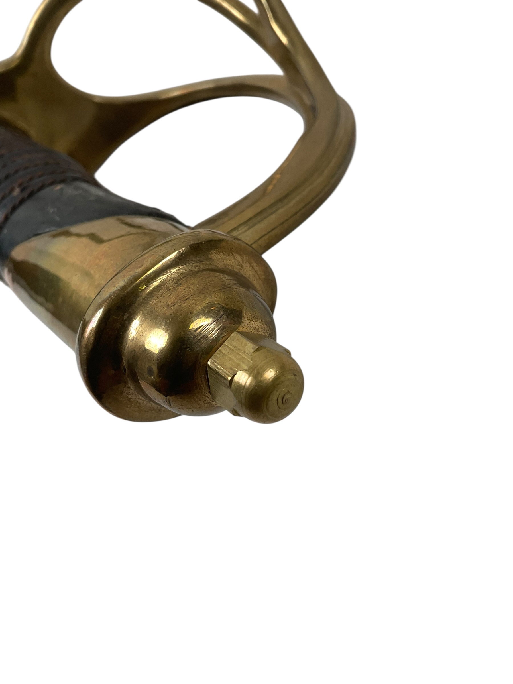 US Civil War Sword With Scabbard REPRODUCTION US Civil War Sword With Scabbard REPRODUCTION