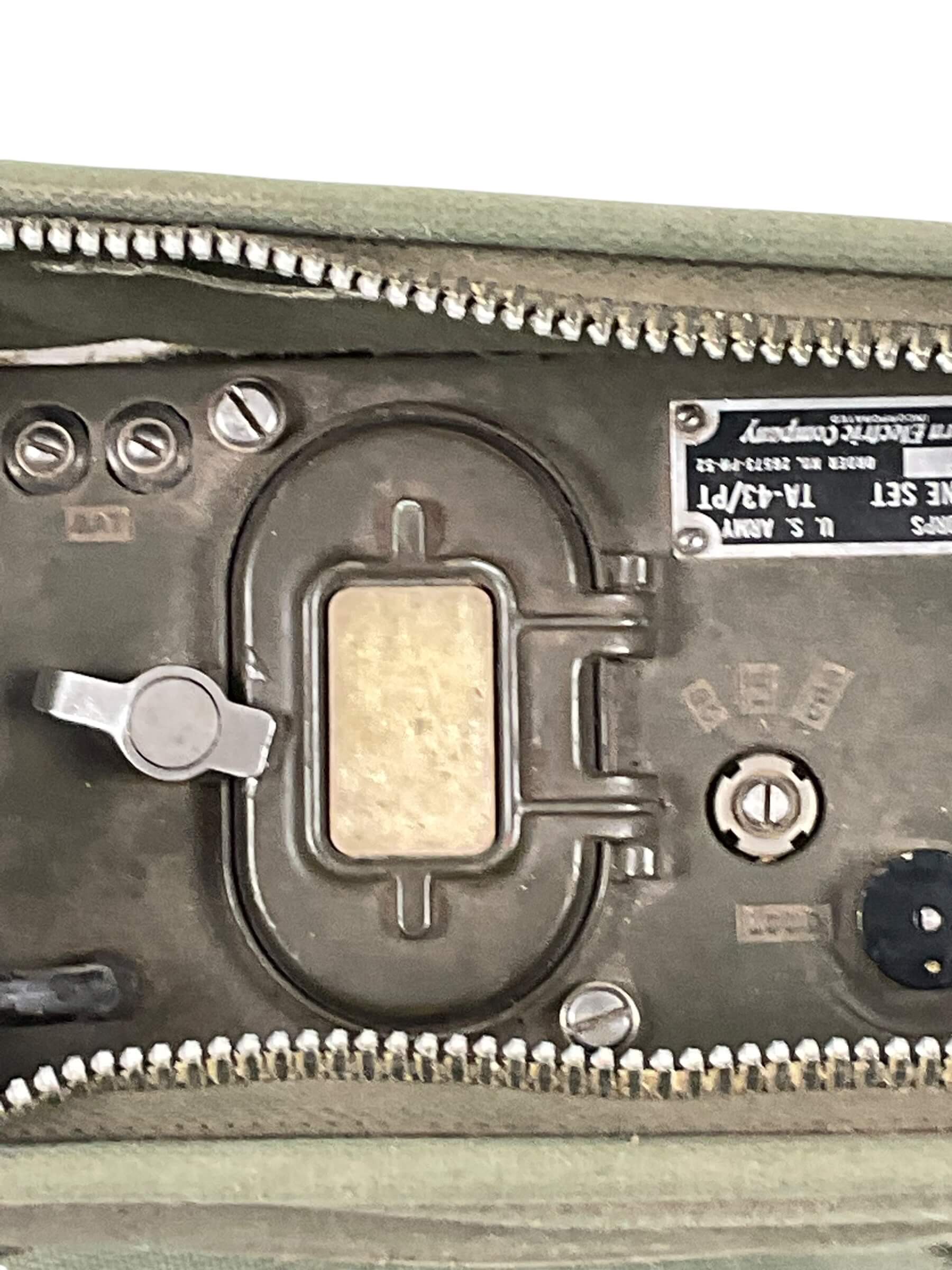 US Army Vietnam TA-43/PT Field Telephone Set In Case US Army Vietnam TA-43/PT Field Telephone Set In Case
