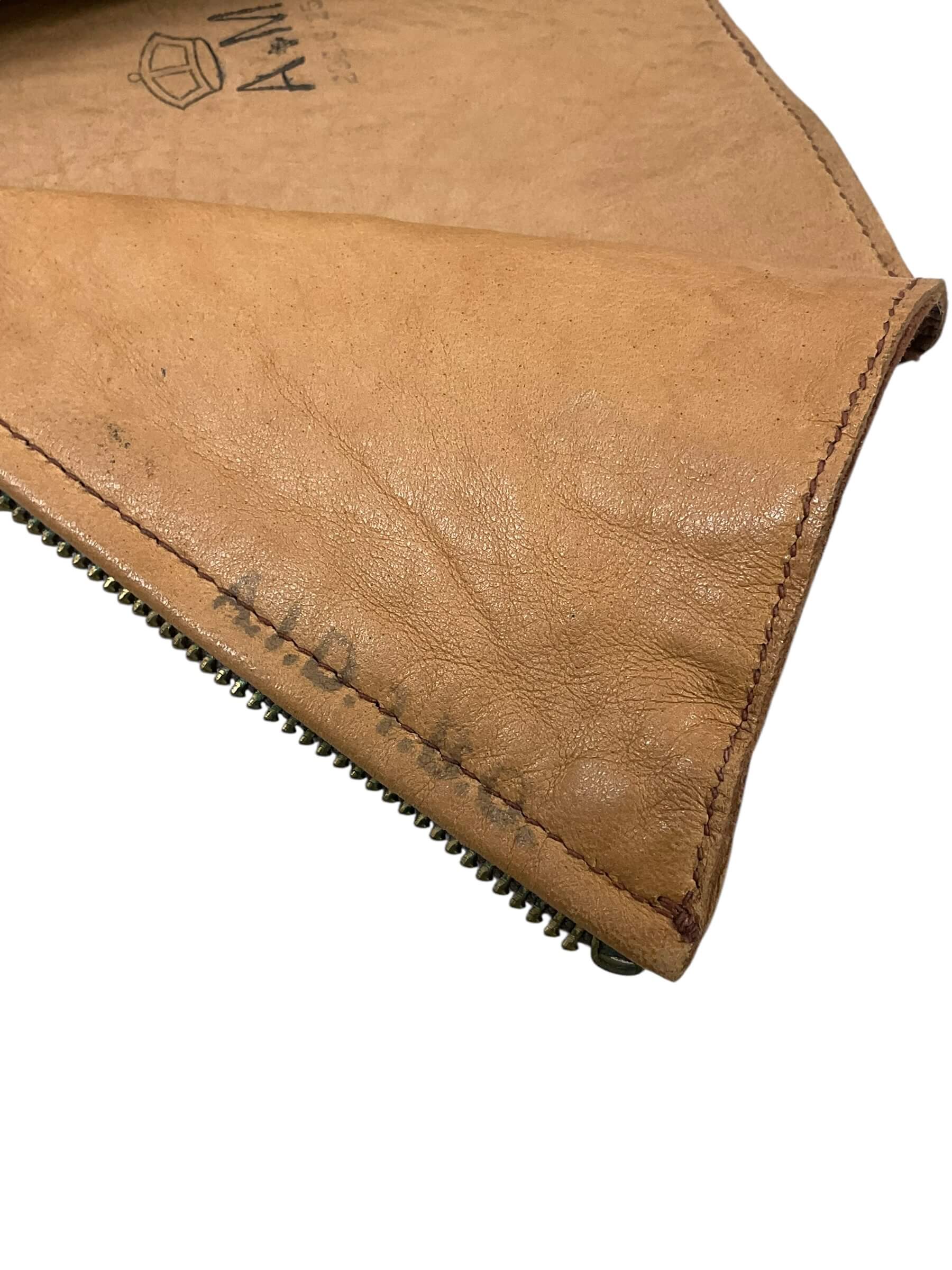 WW2 British RAF Leather Fighter Pilot Gloves Straight Zip Size 9 AM Marked WW2 British RAF Leather Fighter Pilot Gloves Straight Zip Size 9 AM Marked