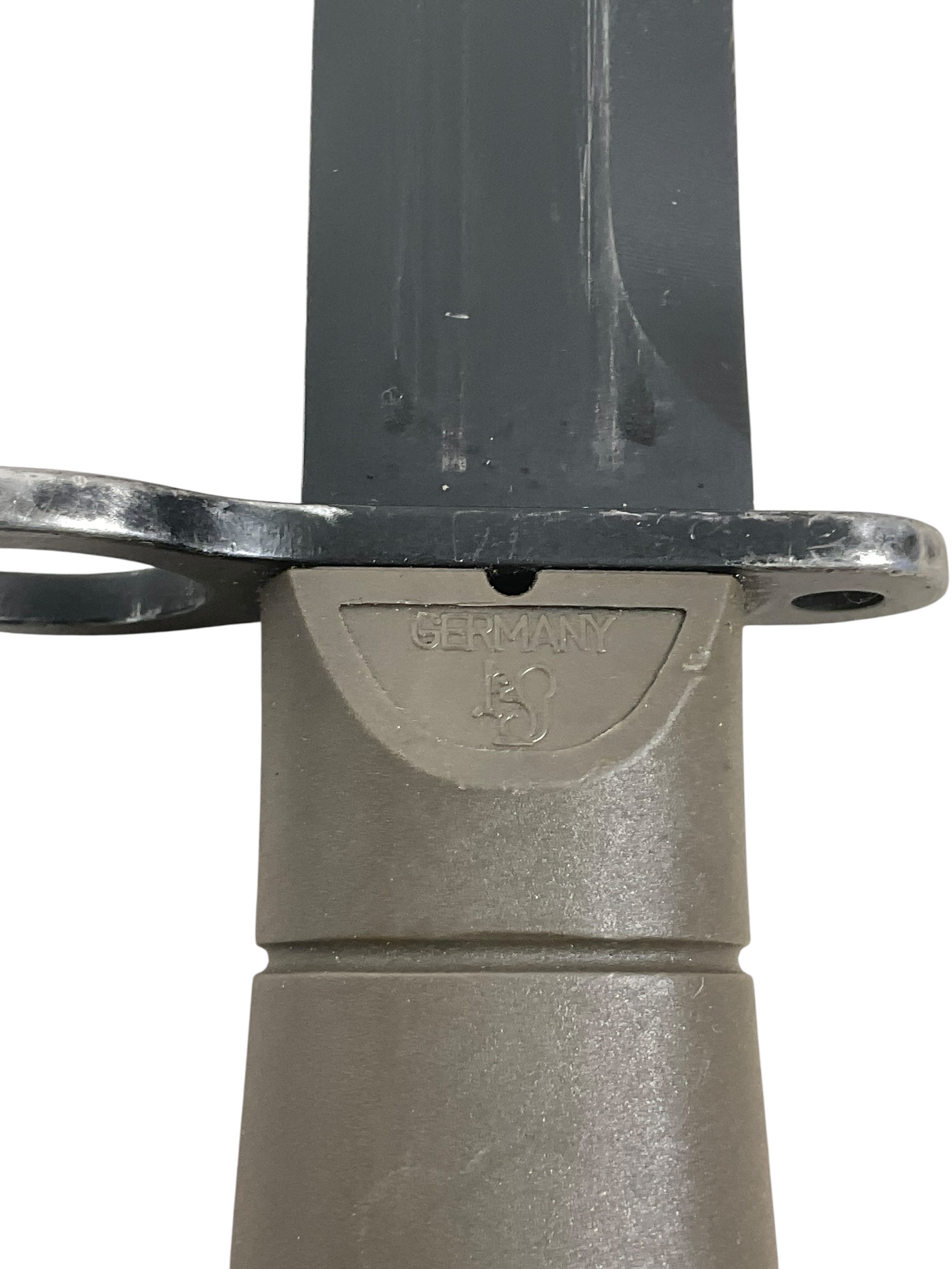 Canadian Forces C7 Eickhorn Bayonet with Scabbard Canadian Forces C7 Eickhorn Bayonet with Scabbard