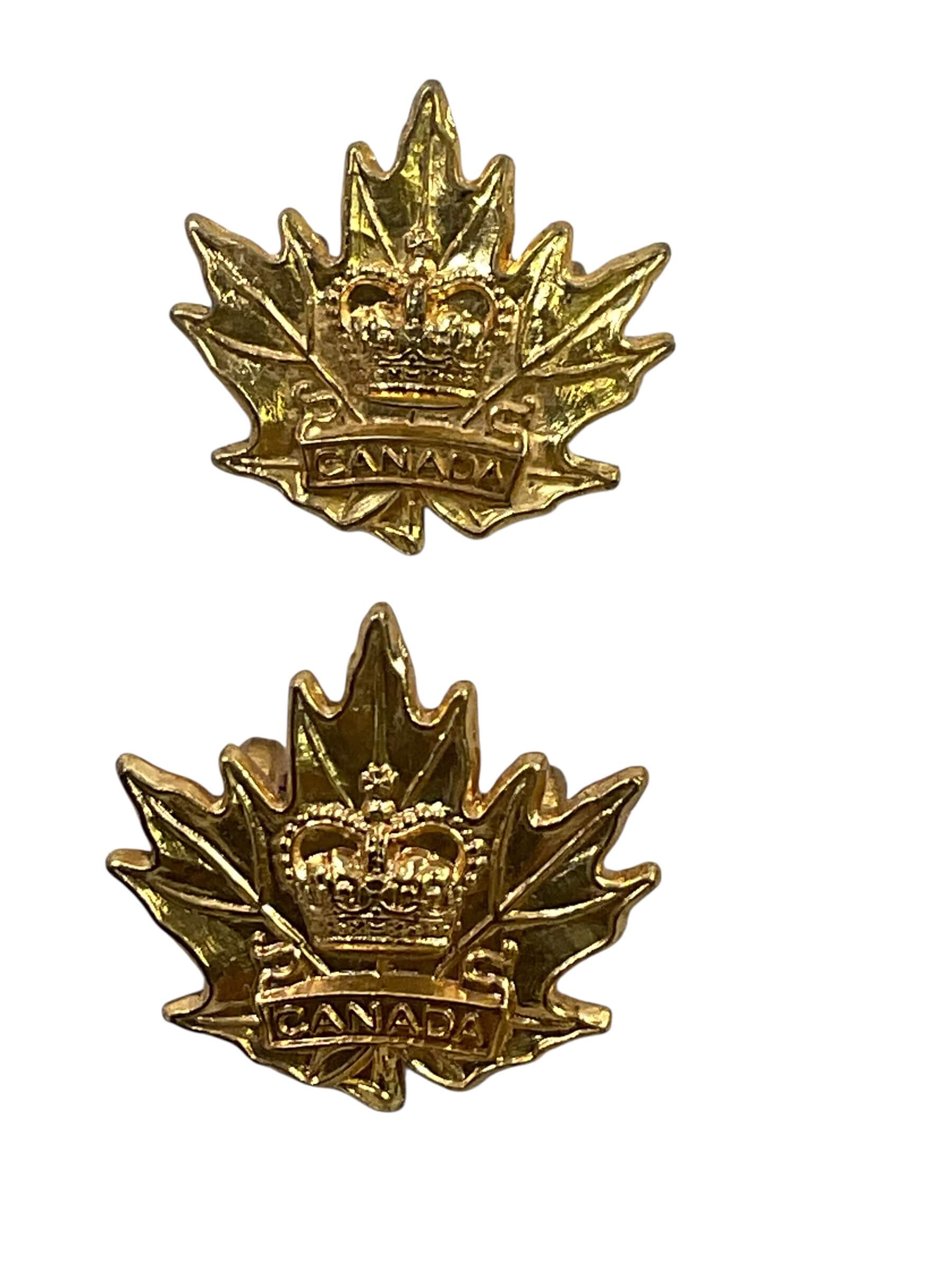 Cadet Services of Canada Collars Insignia Pair Cadet Services of Canada Collars Insignia Pair