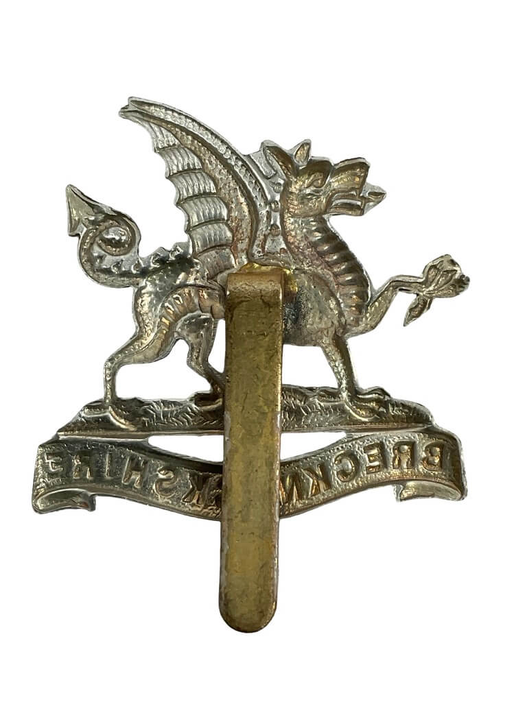WW1 British BEF Brecknockshire Regiment Cap Badge WW1 British BEF Brecknockshire Regiment Cap Badge
