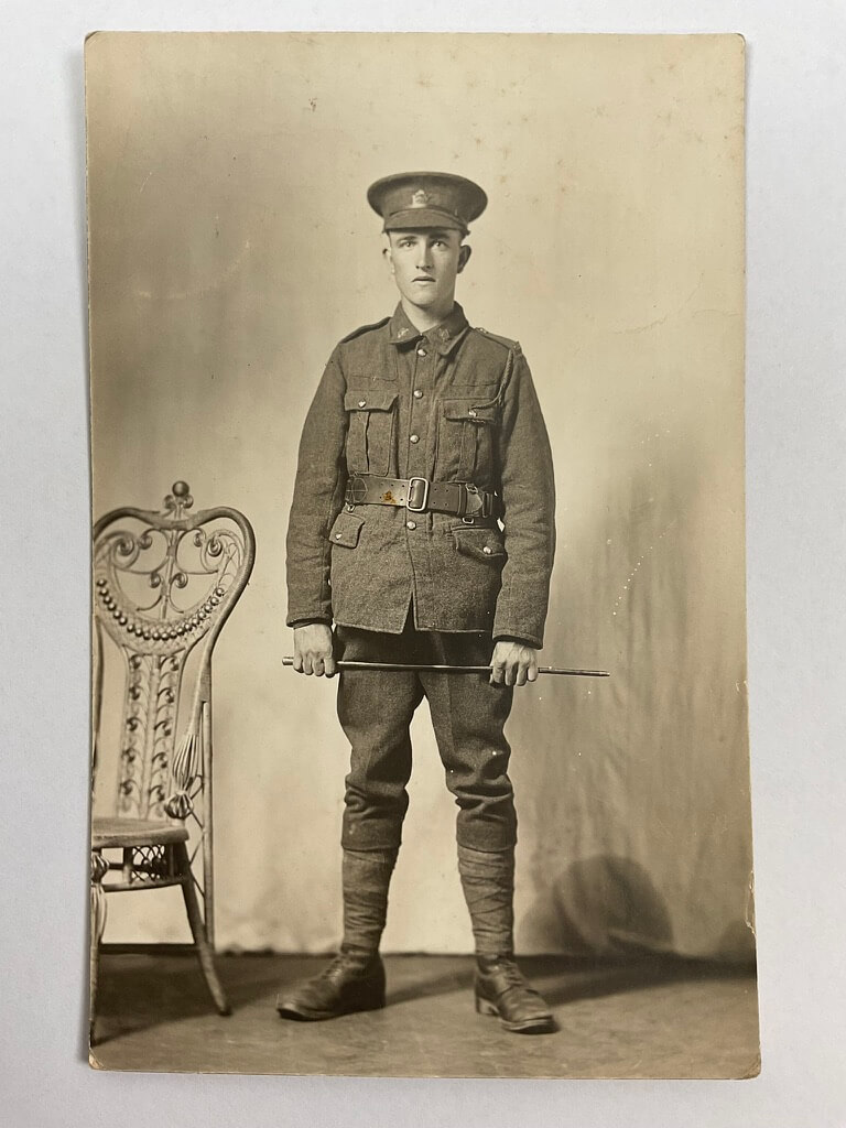 WW1 Canadian CEF Postcard 5 1/2" X 3 1/2" No 11 WW1 Canadian CEF Postcard 5 1/2" X 3 1/2" No 11