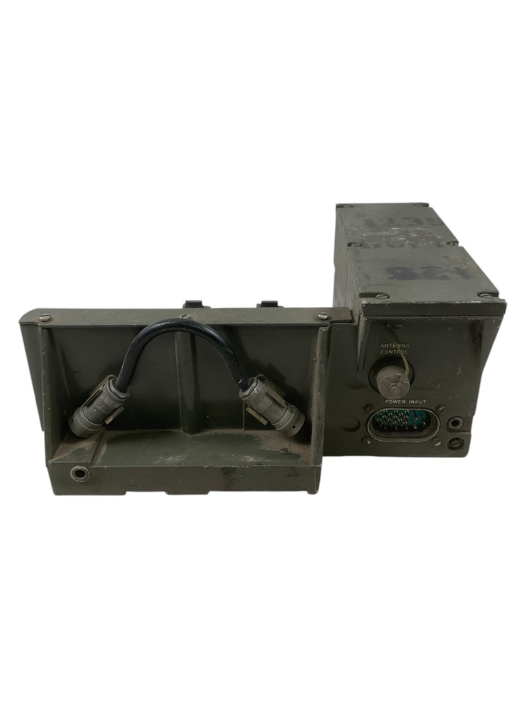 US Army Amplifier Power Supply Vehicle Radio Mount US Army Amplifier Power Supply Vehicle Radio Mount