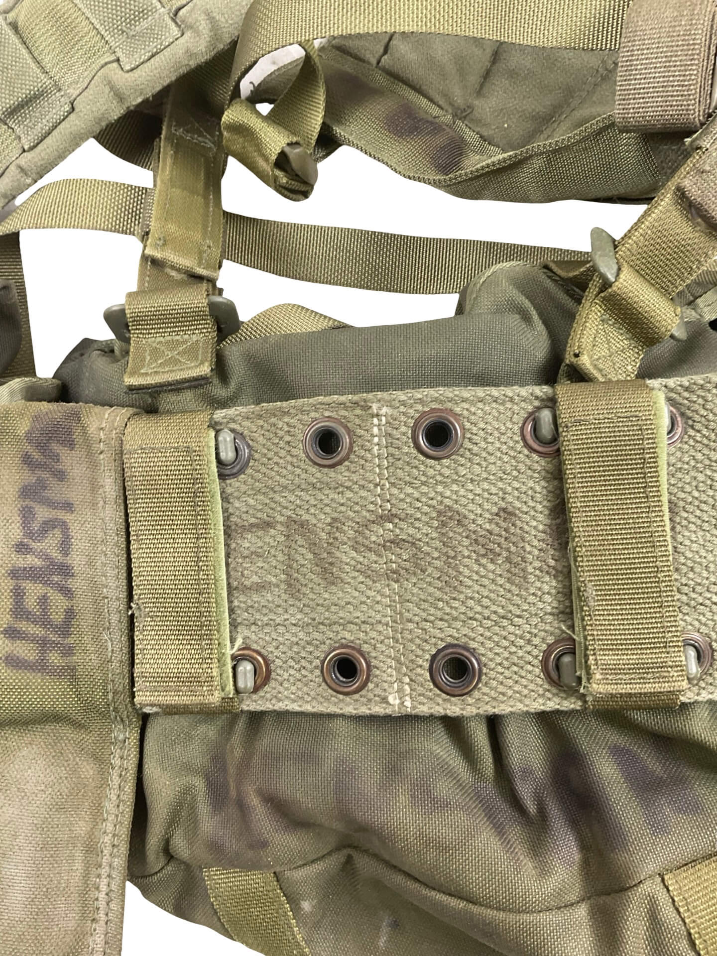 Canadian Forces 82 Pattern Webbing Set Canadian Forces 82 Pattern Webbing Set
