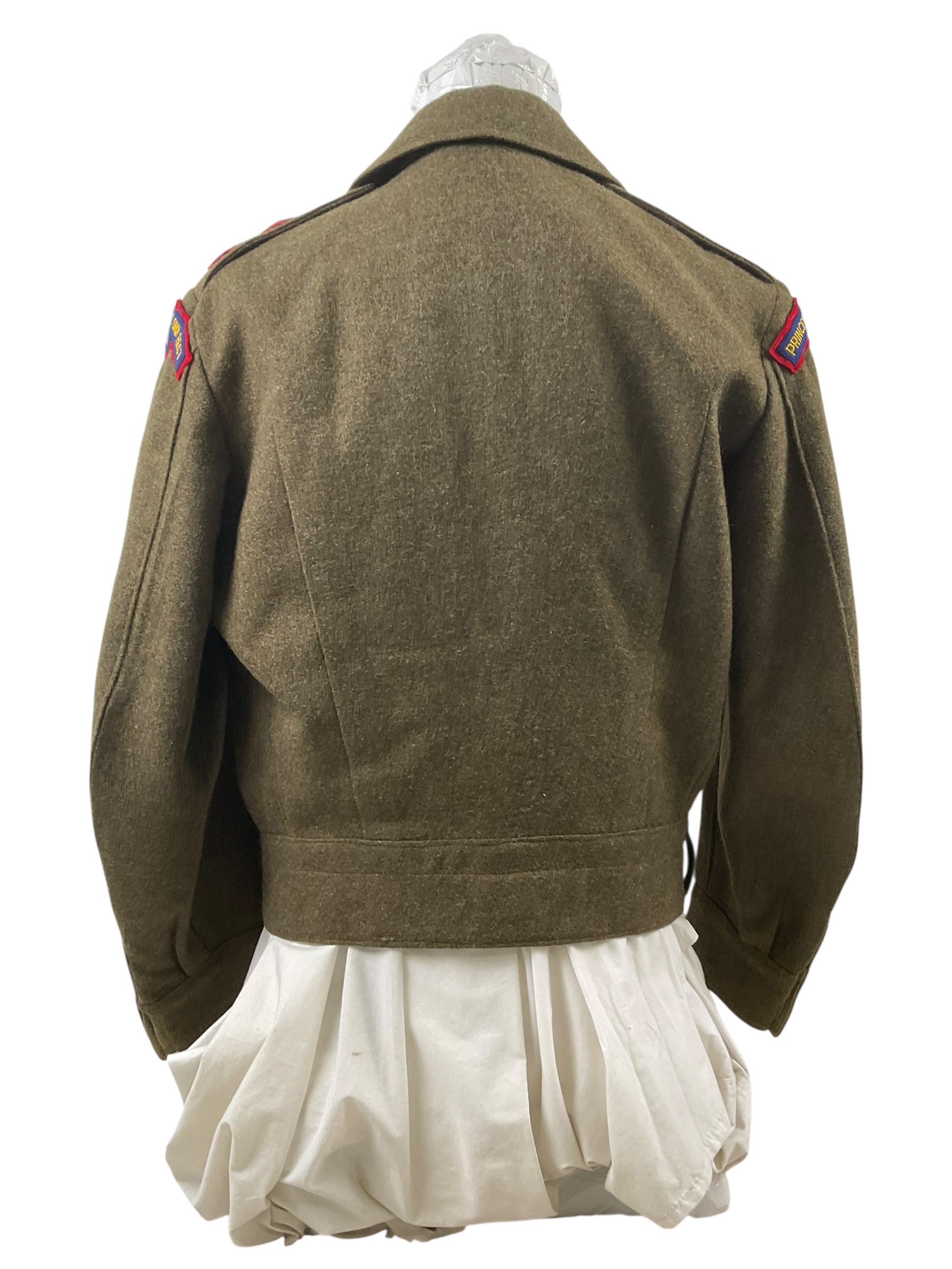 Canadian Forces Korean War PWOR Officer's Battledress Jacket Size 5 Dated 1952 Canadian Forces Korean War PWOR Officer's Battledress Jacket Size 5 Dated 1952