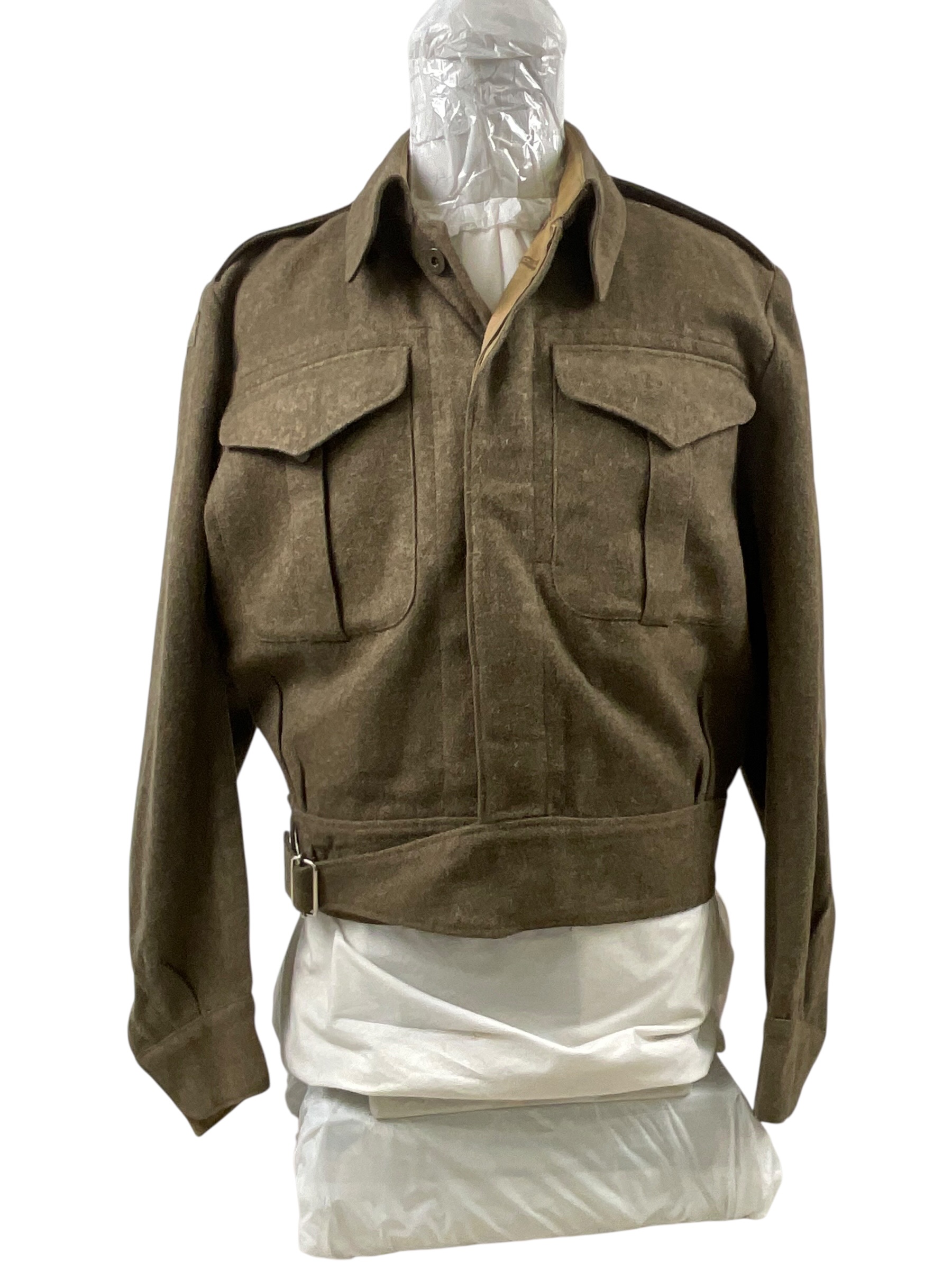 WW2 Canadian Army Officer's Battledress Jacket Size 11 Dated 1944 WW2 Canadian Army Officer's Battledress Jacket Size 11 Dated 1944