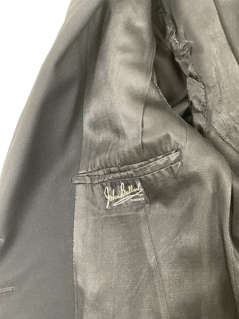WW2 Canadian RCN Navy Officer's Service Dress Jacket Named WW2 Canadian RCN Navy Officer's Service Dress Jacket Named