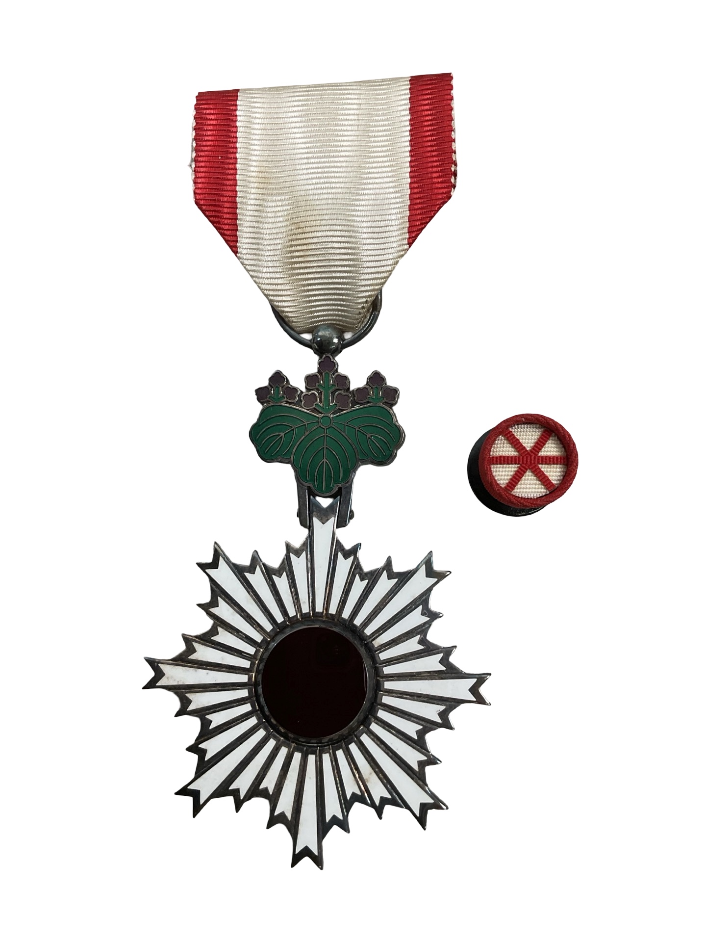 WW2 Japanese Order of the Rising Sun 6th Class Full Size Medal In Case With Rosette WW2 Japanese Order of the Rising Sun 6th Class Full Size Medal In Case With Rosette