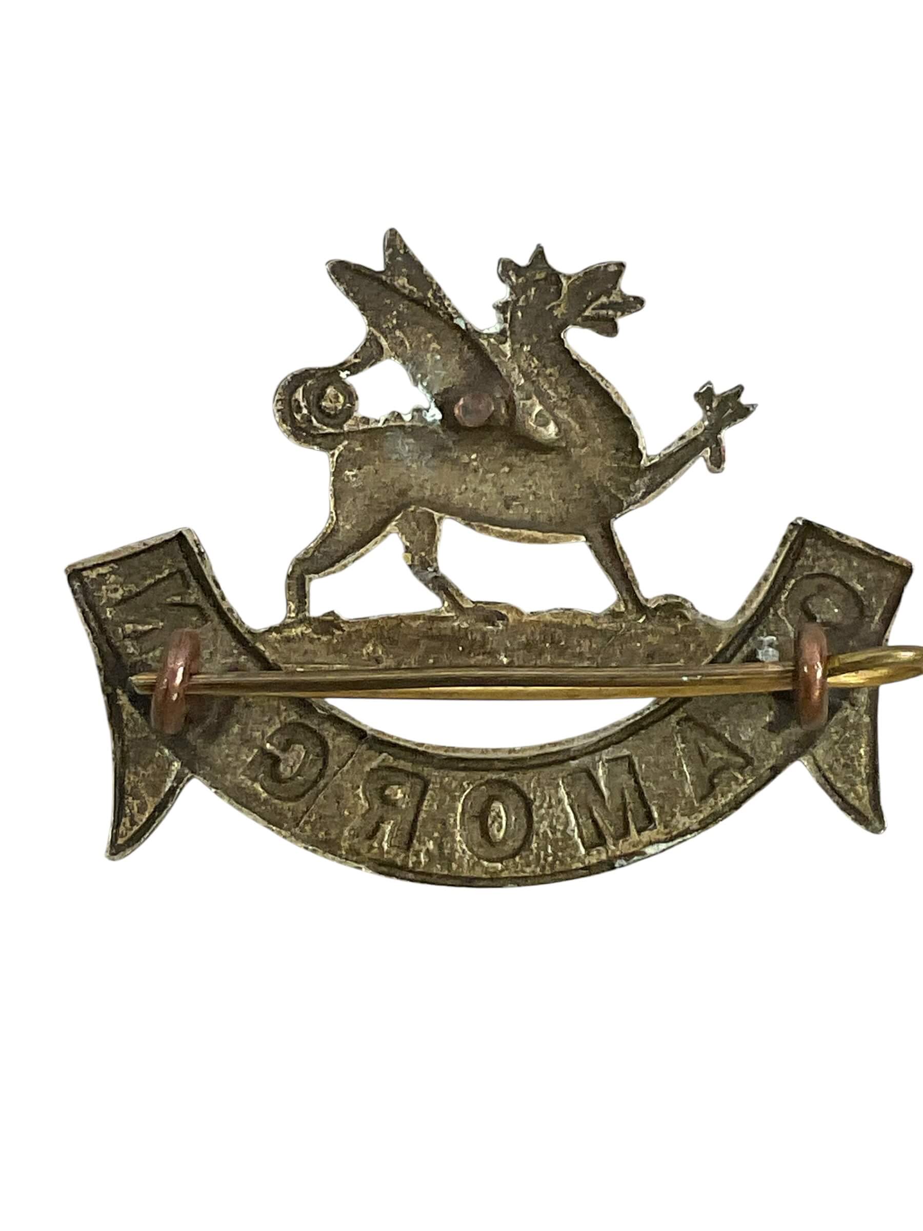 WW1 British BEF Glamorgan Regiment Cap Badge WW1 British BEF Glamorgan Regiment Cap Badge