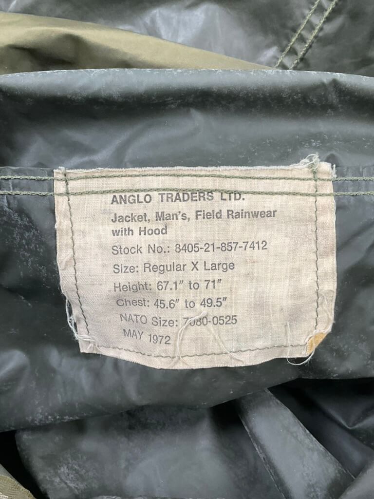 Canadian Forces Rain Jacket Size Regular X Large Dated 1972 With Hood Size 8 Medium Long Dated 1971 Canadian Forces Rain Jacket Size Regular X Large Dated 1972 With Hood Size 8 Medium Long Dated 1971
