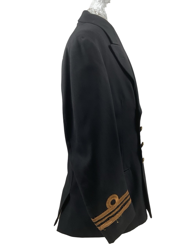 WW2 Canadian RCN Navy Officer's Service Dress Jacket Named WW2 Canadian RCN Navy Officer's Service Dress Jacket Named