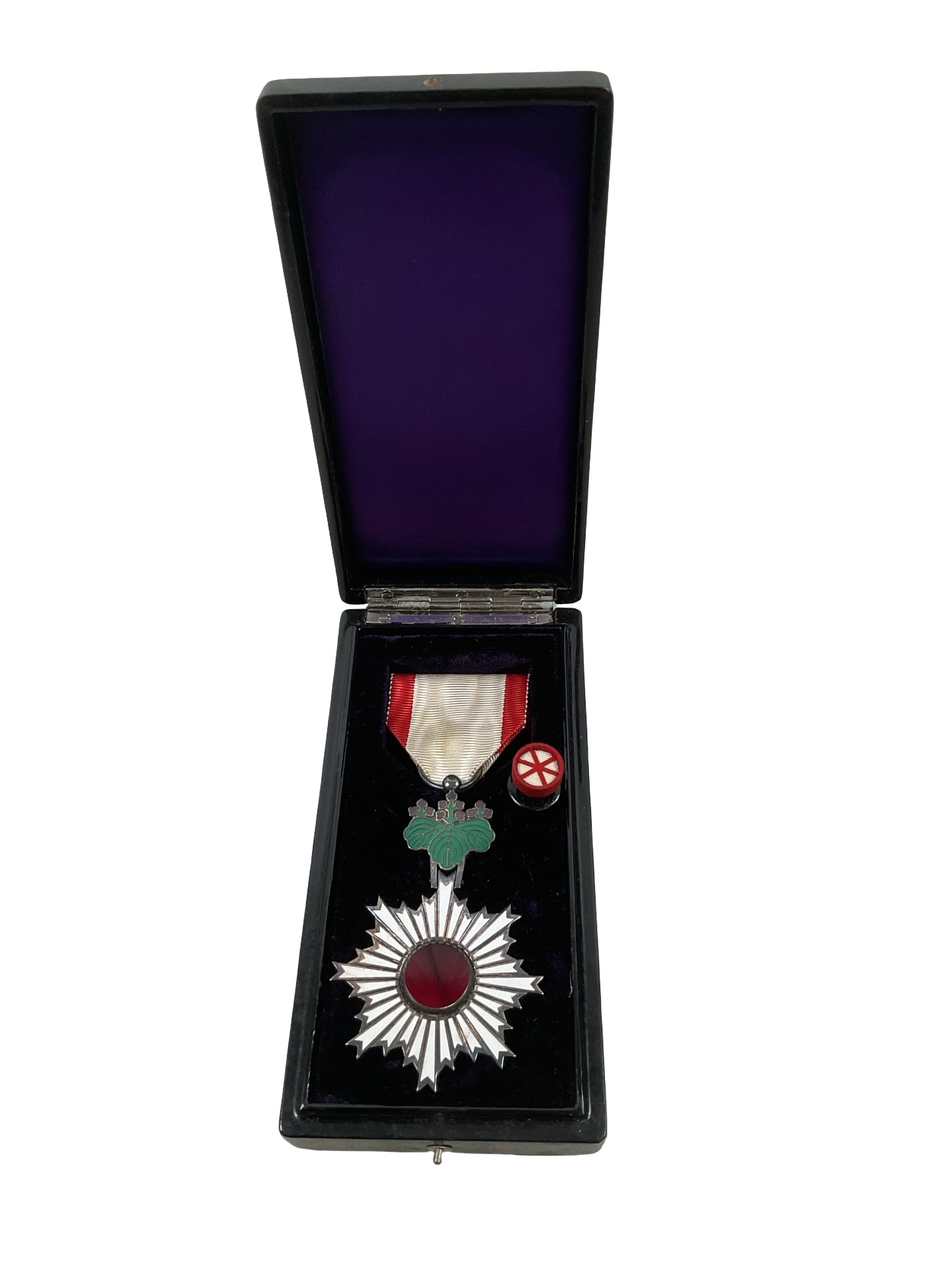WW2 Japanese Order of the Rising Sun 6th Class Full Size Medal In Case With Rosette WW2 Japanese Order of the Rising Sun 6th Class Full Size Medal In Case With Rosette