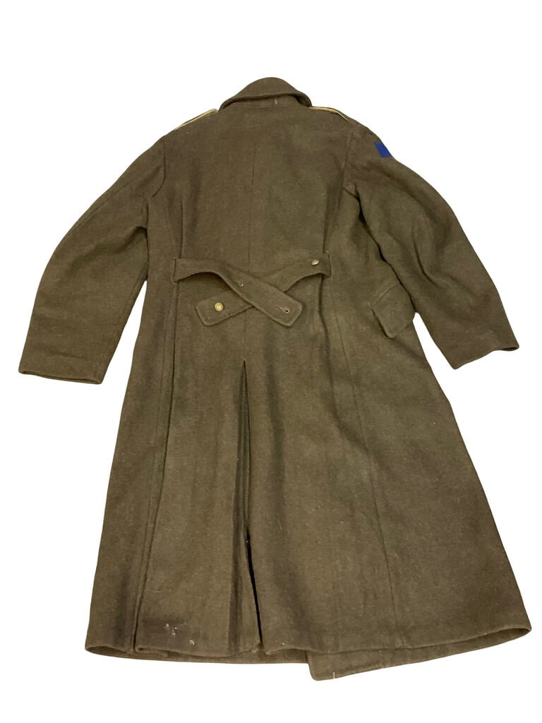 WW2 Canadian Army Greatcoat Size 8 Dated 1942 With 2nd Division Patches WW2 Canadian Army Greatcoat Size 8 Dated 1942 With 2nd Division Patches
