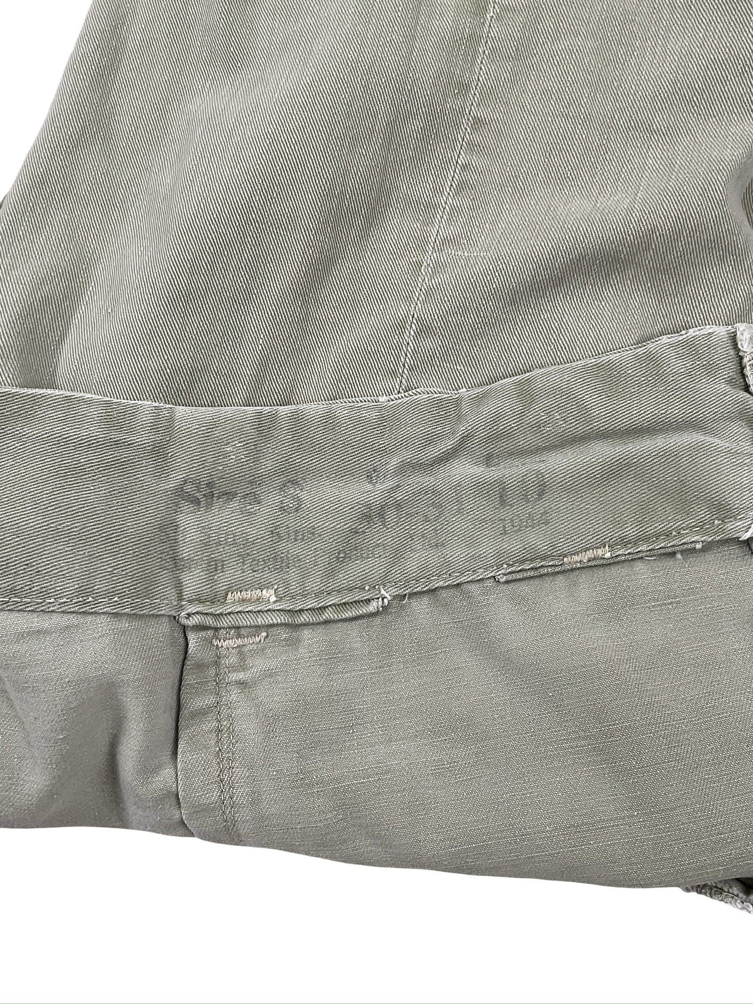 WW2 Canadian Army Tropical Shorts Size 8 Dated 1944 Missing Buttons WW2 Canadian Army Tropical Shorts Size 8 Dated 1944 Missing Buttons