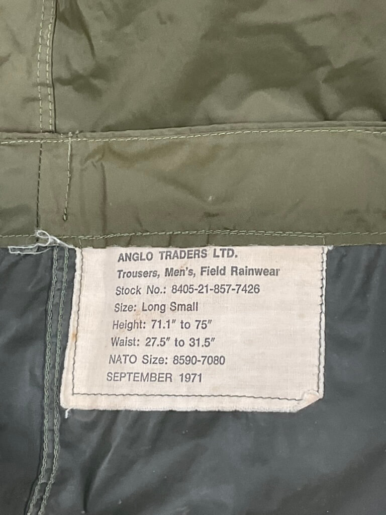 Canadian Forces Rain Pants Size Long Small Dated 1971 Canadian Forces Rain Pants Size Long Small Dated 1971