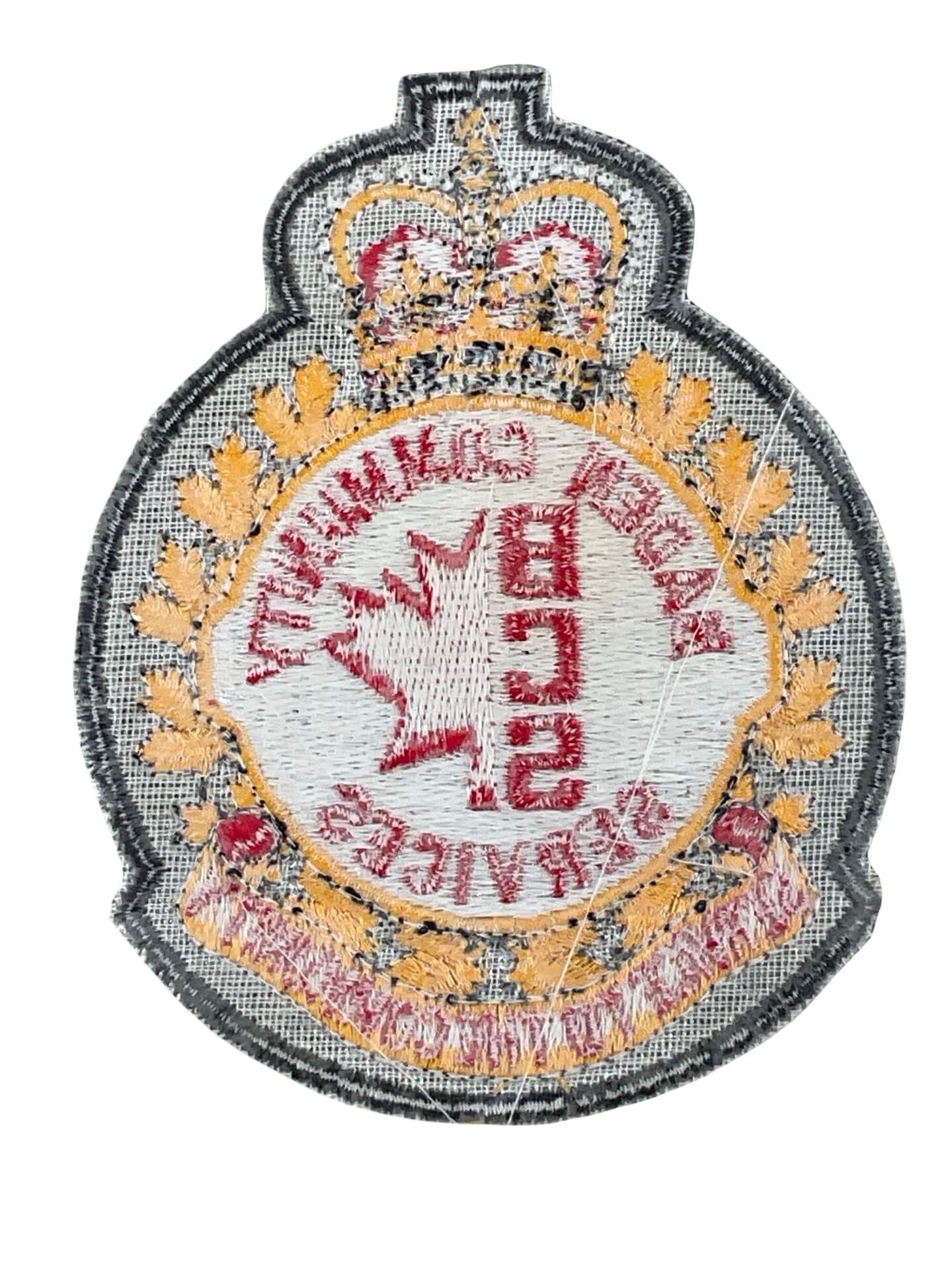 Canadian Forces Baden Community Services Heraldic Colour Patch Vintage Canadian Forces Baden Community Services Heraldic Colour Patch Vintage