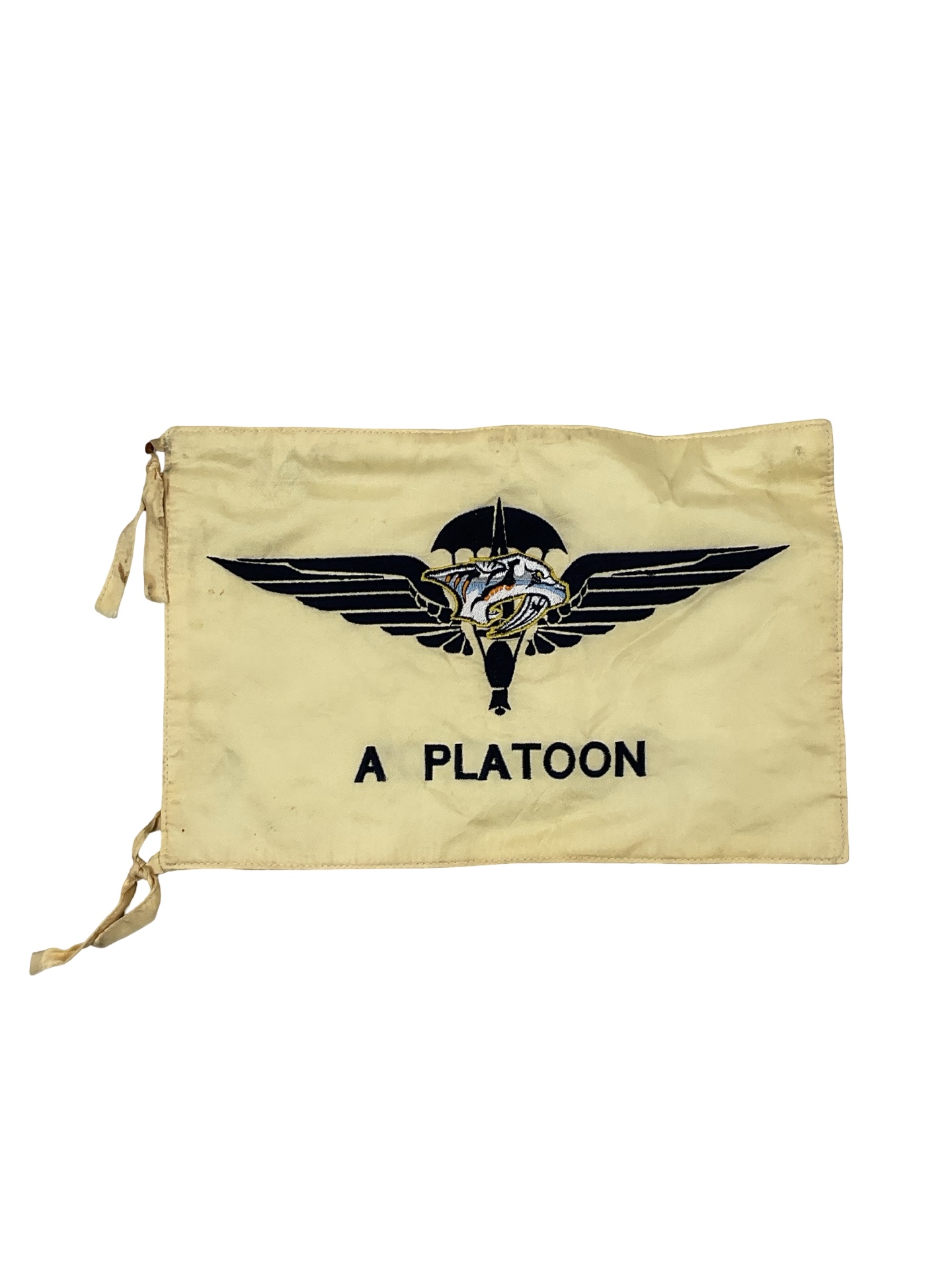 Belgian Airborne A Platoon Commando Pennant 7 1/2" X 11 1/2" Belgian Airborne A Platoon Commando Pennant 7 1/2" X 11 1/2"