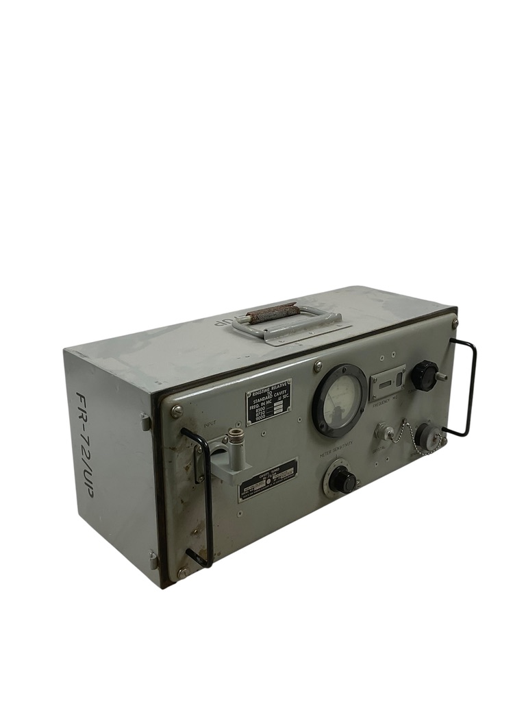 US Army Century Electronics Cavity Tuned FR-72/UP Testing Meter Dated 1970 US Army Century Electronics Cavity Tuned FR-72/UP Testing Meter Dated 1970