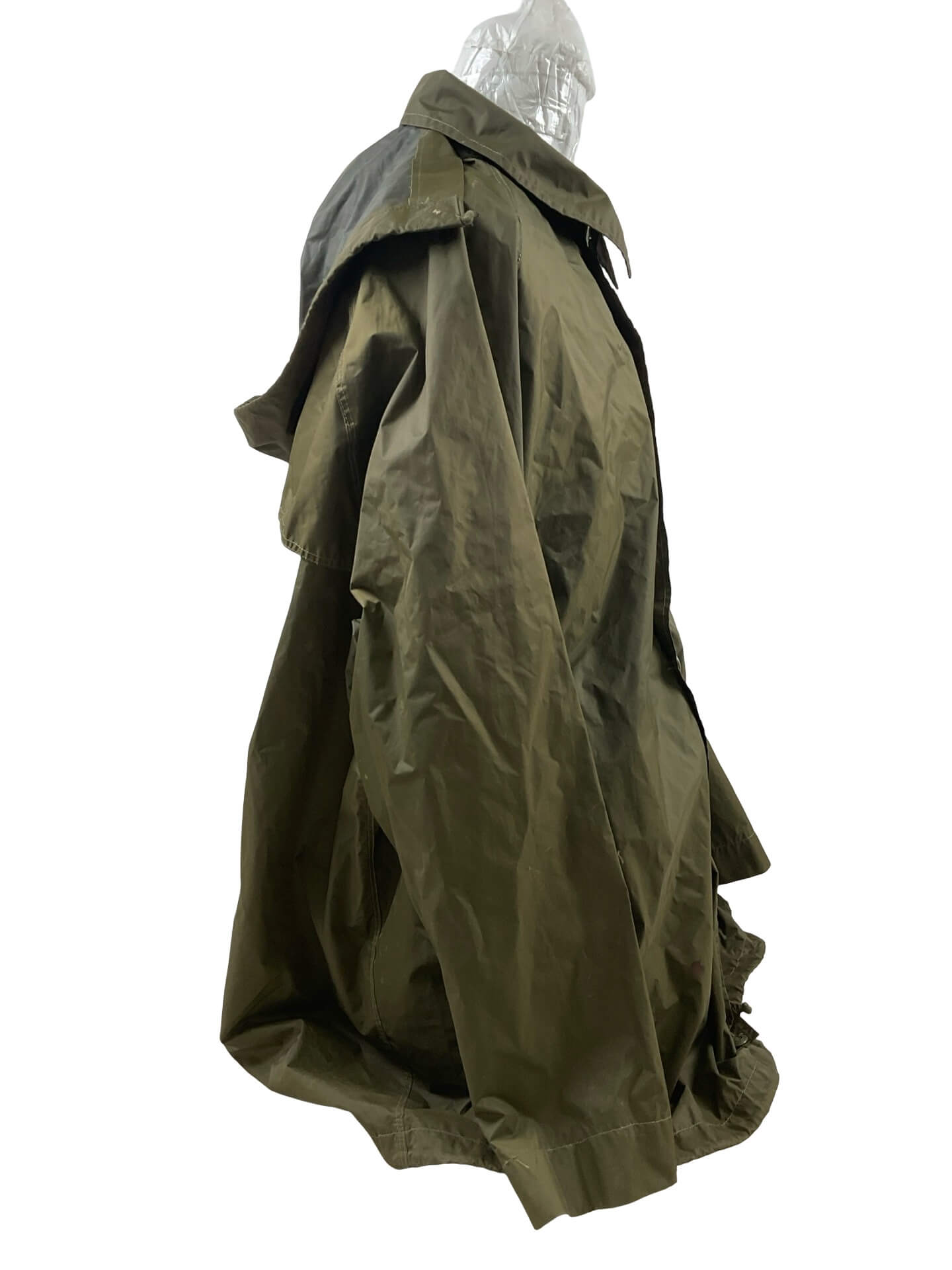 Canadian Forces Rain Jacket Size Regular X Large Dated 1972 With Hood Size 8 Medium Long Dated 1971 Canadian Forces Rain Jacket Size Regular X Large Dated 1972 With Hood Size 8 Medium Long Dated 1971