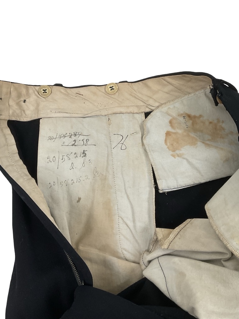 WW2 Canadian RCN Navy Medical Officer's Named Service Dress With Trousers Pants WW2 Canadian RCN Navy Medical Officer's Named Service Dress With Trousers Pants