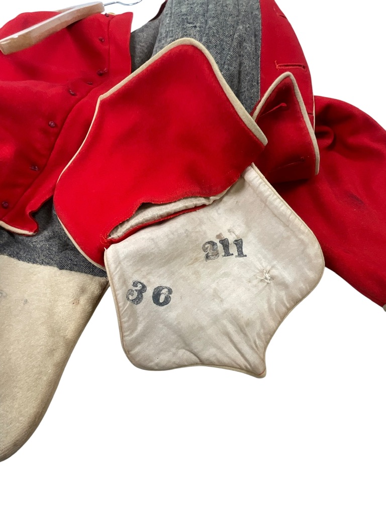Canadian 91st Highlanders ASH Scarlet Doublett Missing Some Buttons Canadian 91st Highlanders ASH Scarlet Doublett Missing Some Buttons