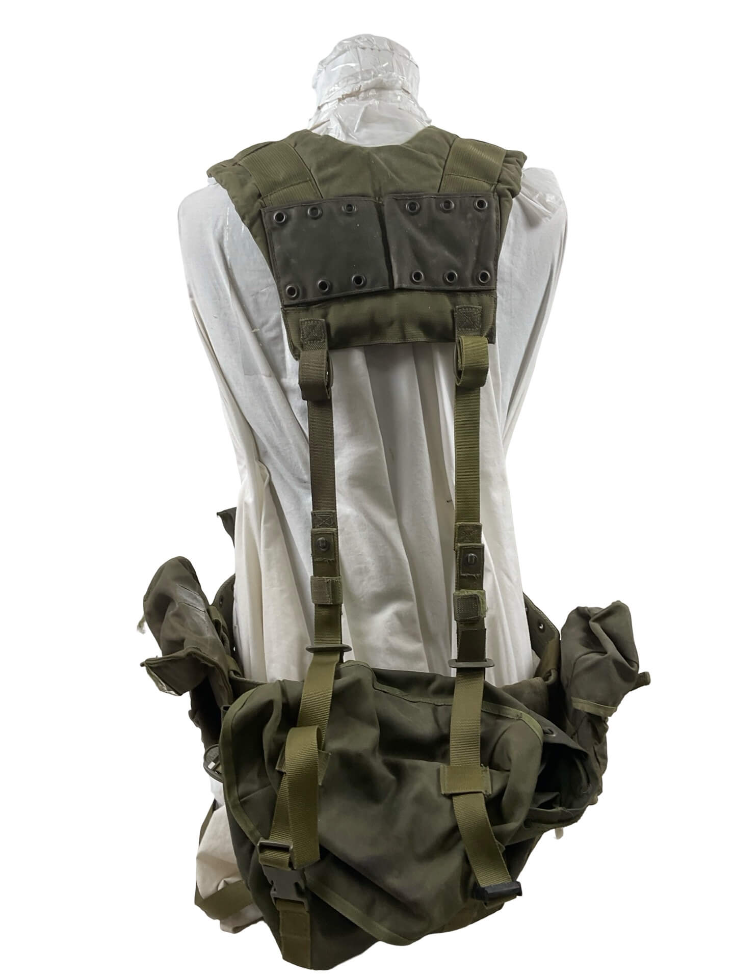 Canadian Forces 82 Pattern Webbing Set Canadian Forces 82 Pattern Webbing Set