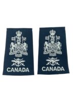 Canadian Forces RCAF Formation Chief Warrant Officer Rank Slip-Ons Insignia Pair Canadian Forces RCAF Formation Chief Warrant Officer Rank Slip-Ons Insignia Pair