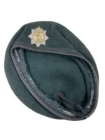 Canadian RCR Green Beret Size 7 With Badge Canadian RCR Green Beret Size 7 With Badge