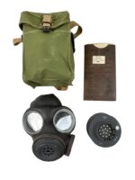 WW2 British Lightweight Respirator Bag and Respirator Dated 1944