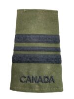 Canadian Forces RCN Navy Lieutenant-Commander Rank OD Green Slip-On Insignia Single Canadian Forces RCN Navy Lieutenant-Commander Rank OD Green Slip-On Insignia Single