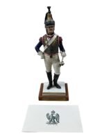 First French Empire 11e Régiment de Cuirassiers 1810 Porcelain Figurine Maker Adrien Van Gerdinge 11"