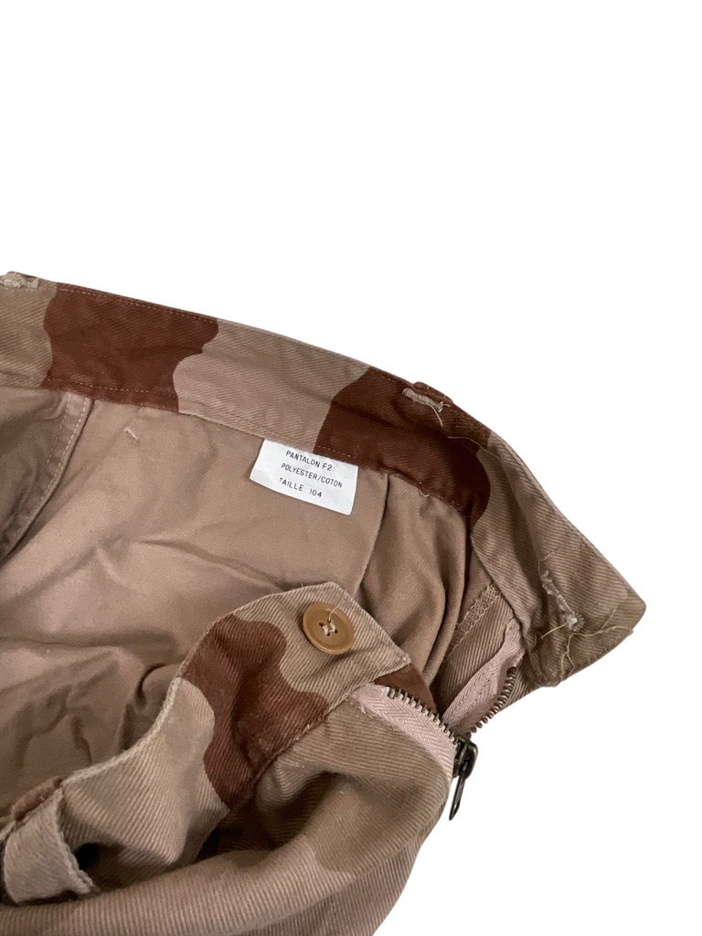 French Army Desert Camouflage Jacket Size 116 and Pants Size 104 French Army Desert Camouflage Jacket Size 116 and Pants Size 104