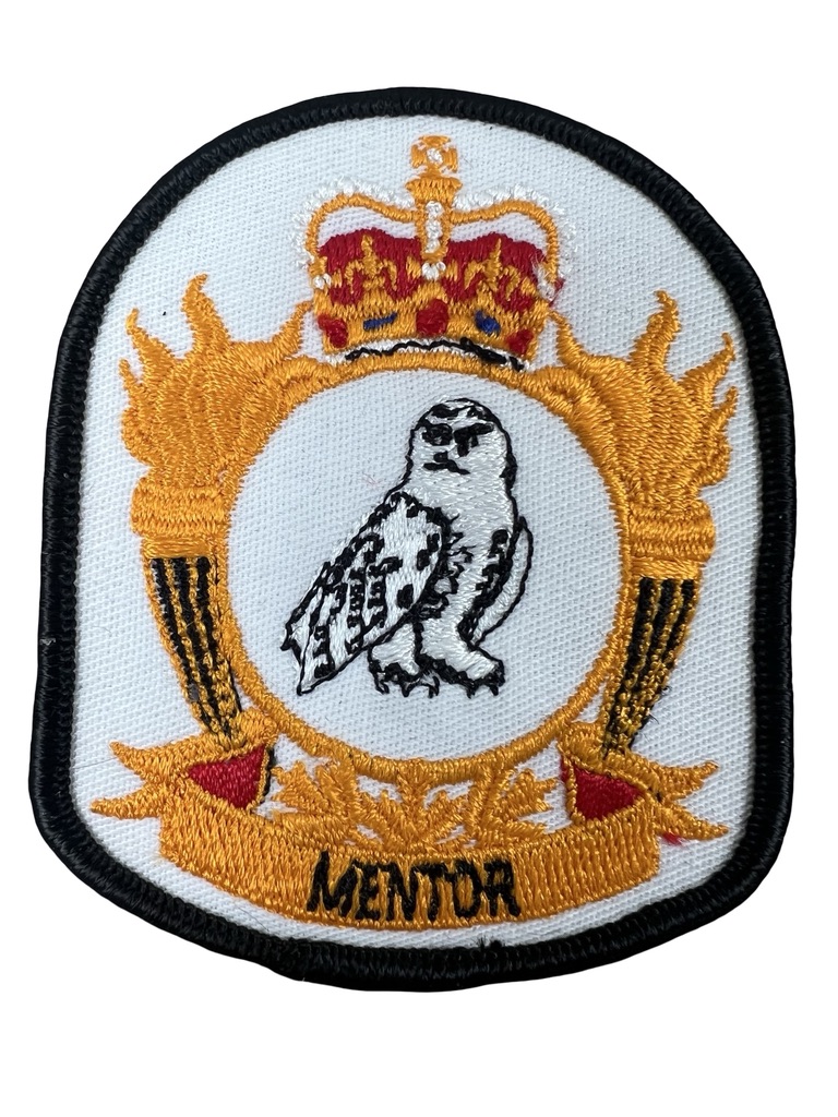 Canadian Army Command and Staff College Mentor Crest Patch Vintage Canadian Army Command and Staff College Mentor Crest Patch Vintage