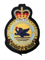 Canadian Forces RCAF 880 Squadron Crest Patch Vintage (2)