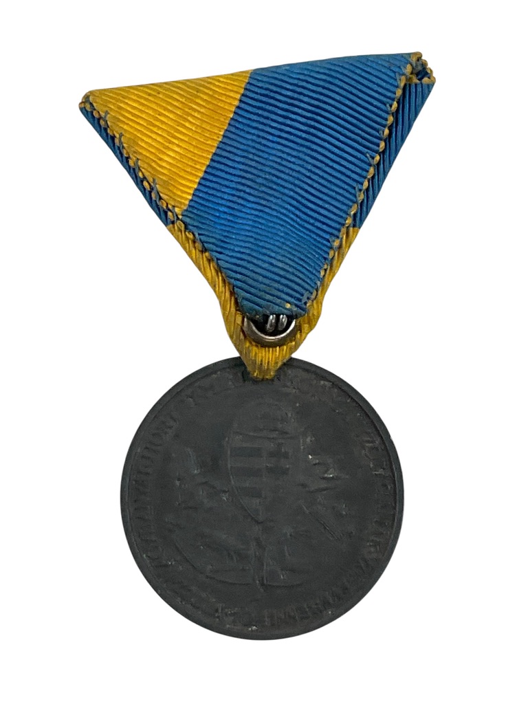 WW2 Hungarian For the Return of Southern Hungary Commemorative Medal Full Size WW2 Hungarian For the Return of Southern Hungary Commemorative Medal Full Size